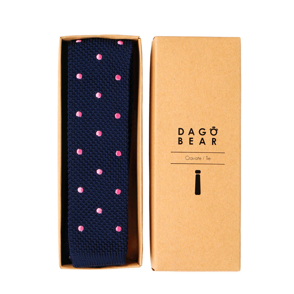 Cravate tricot bleue à pois roses