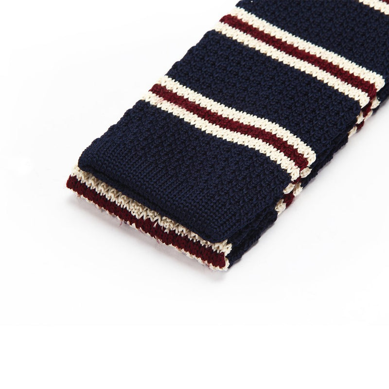 Cravate tricot bleue à rayures